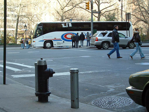 park_row_bollards.jpg