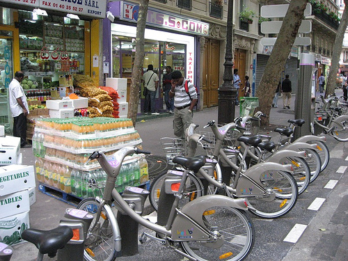 paris_velib_station.jpg