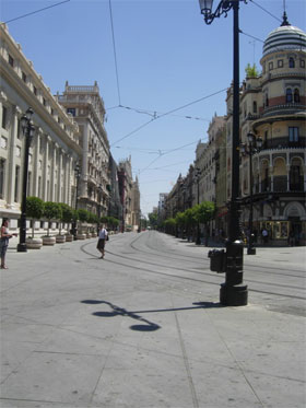 seville_tram.jpg