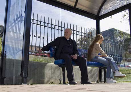 syracuse_bus_stop.jpg
