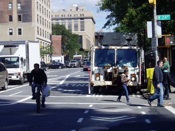 Garbage_Truck.jpg