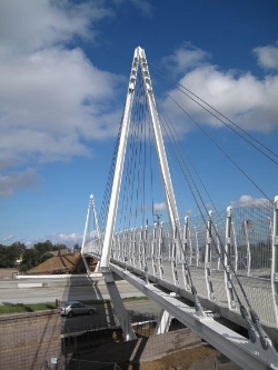 mary_ave_bridge1.jpg