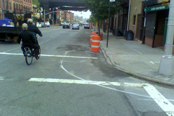 sidewalk_extension_marking.jpg