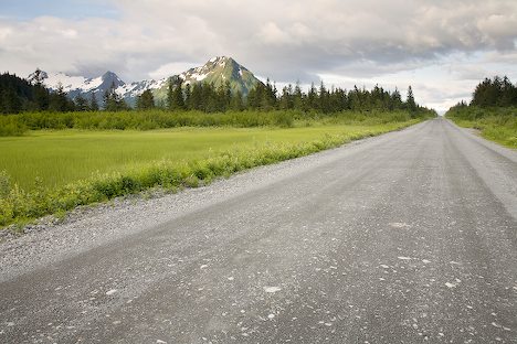 copper_river_highway_10404.jpg