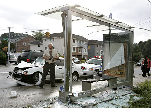 alg_queens_car_crash.jpg