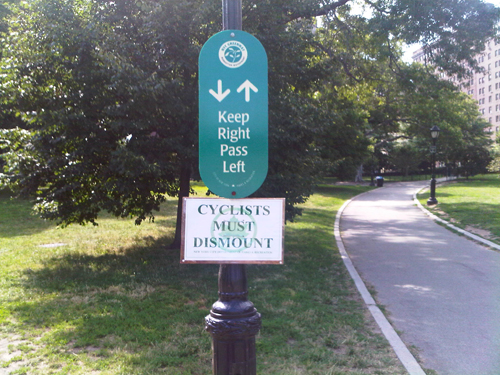 greenwaydismountsign.jpg