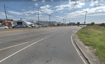 Rockaway Boulevard near JFK Airport, where the crash happened. Photo: Google