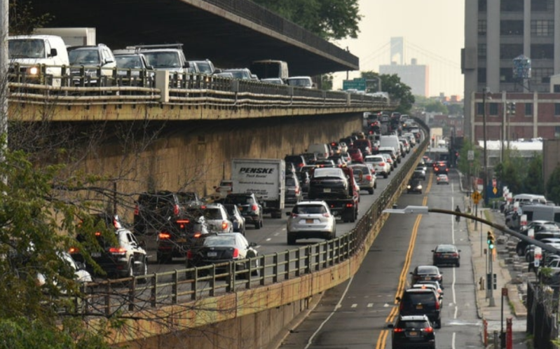 The Brooklyn-Queens Expressway in Brooklyn Heights. Photo: Patch