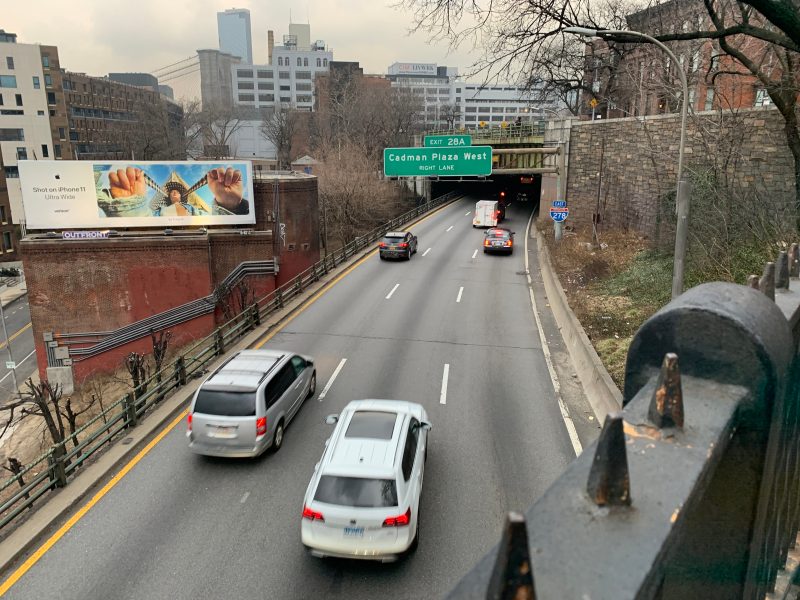 Does this section of the BQE "need" to be replaced — or is that just what car-culture-blinded politicians think they're supposed to do? Photo: Gersh Kuntzman
