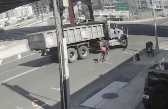 The moment before a truck driver killed teenaged cyclist Mario Valenzuela.
