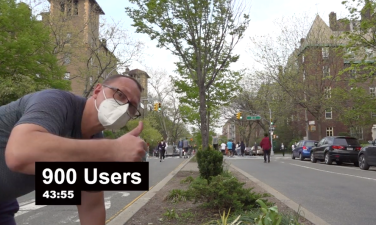 The auteur on the avenue.