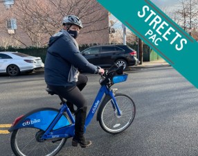 Kathryn Garcia, seen here during her ride with Streetsblog reporter Dave Colon, just got endorsed by StreetsPAC. File photo: Dave Colon