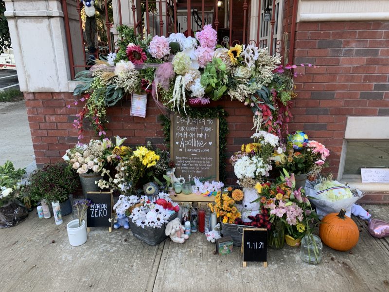 A memorial for baby Apolline at the corner of Vanderbilt and Gates avenues. Photo: Gersh Kuntzman