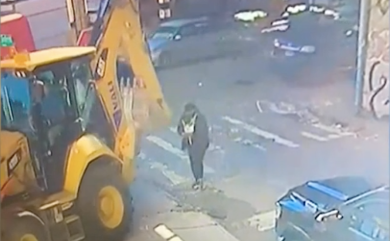 Here's the moment of impact when Luis Zuniga allegedly killed Estelle Davis.