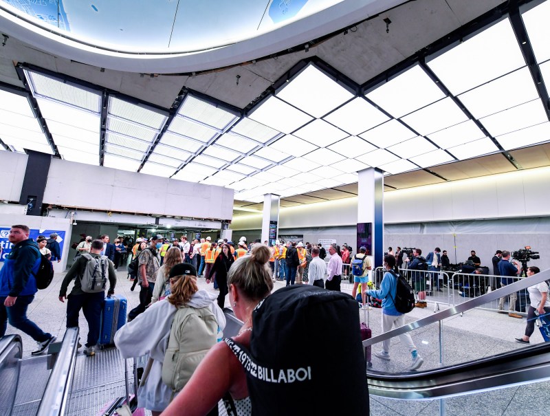The new, higher Penn Station Concourse ceiling. Photo: MTA